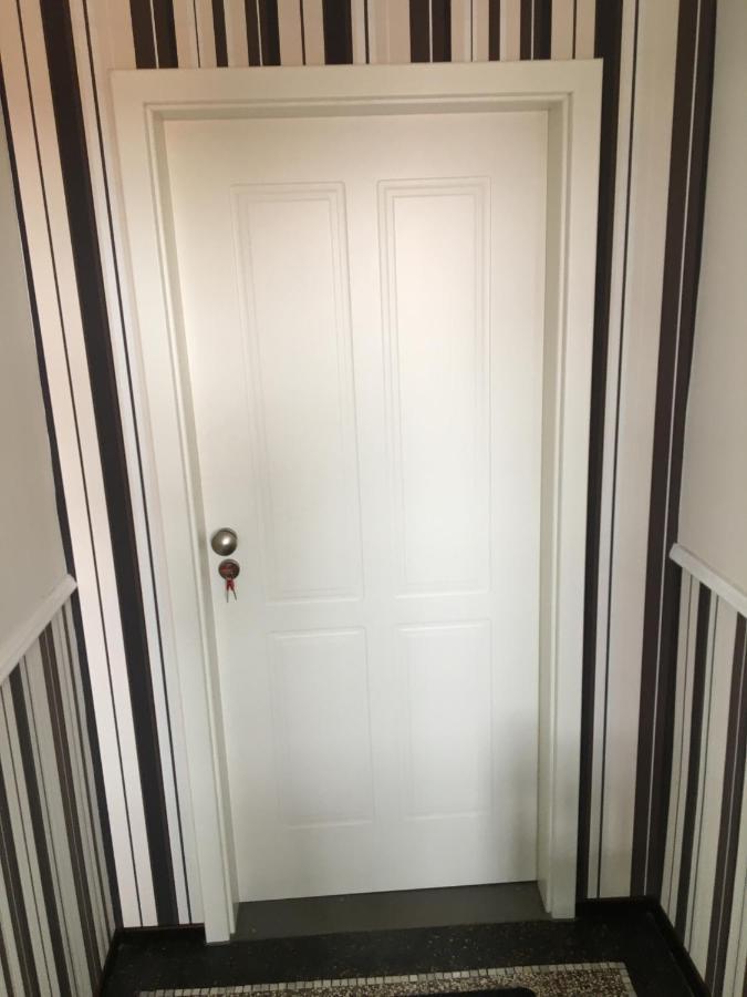 Ferienwohnung Rabennest Hatzenport Екстер'єр фото
